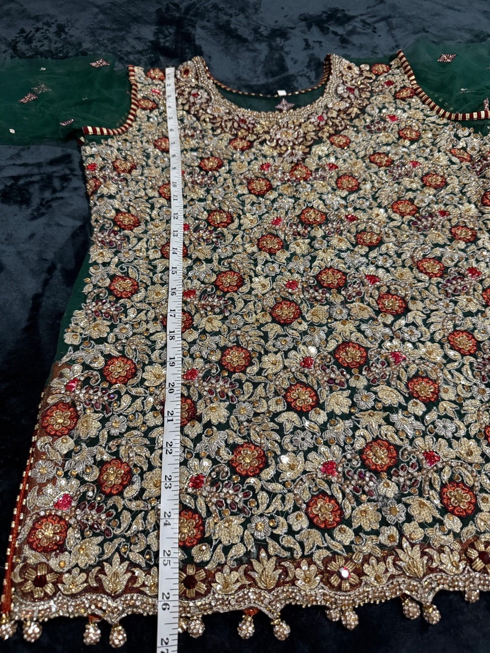 Salwar Kameez Embroidered Green Tunic with Maroon Dupatta - Picture 7 of 16